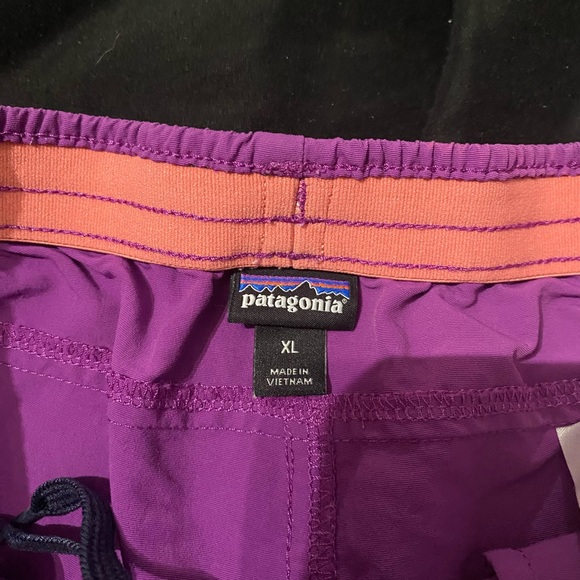 Patagonia Nylon Girls Shorts Size XL Purple - Picture 5 of 5
